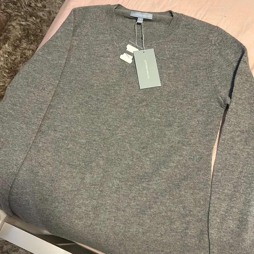 Antonio Melani Cashmere Sweater NWT size Medium